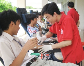 Áp dụng giá mới cho máu toàn phần và các chế phẩm máu phục vụ cấp cứu, điều trị bệnh nhân