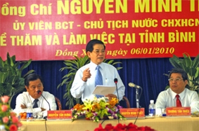 Chủ tịch nước Nguyễn Minh Triết làm việc tại Bình Phước