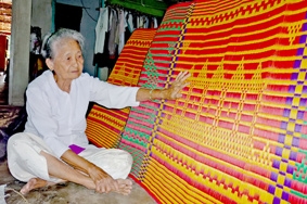 Làng chiếu Cà Hom - Bến Bạ mùa giáp Tết