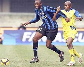 "Canh bạc" Patrick Vieira