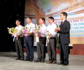 Trao giải thưởng Hội thi Sáng tạo kỹ thuật TP Cần Thơ lần thứ V