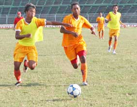 Ưu thế nghiêng về đội chủ nhà