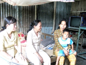 Những tập thể phụ nữ làm theo lời Bác