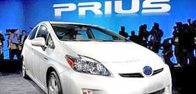 Xe hạng sang của Toyota cũng gặp sự cố