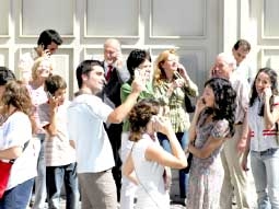 Năm 2010, thế giới sẽ có 5 tỉ thuê bao điện thoại di động