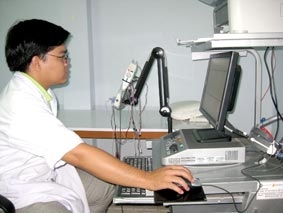 Đầu tư trên 2 tỉ đồng 
mua sắm trang thiết bị y tế