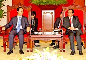 Tổng Bí thư Nông Đức Mạnh tiếp Đoàn Đại biểu Đảng Cộng sản Trung Quốc