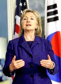 Tuần bận rộn của Ngoại trưởng Mỹ Clinton