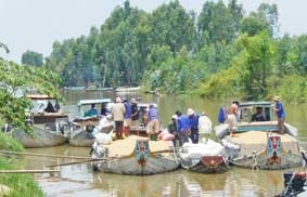 Doanh nghiệp cần chia sẻ lợi nhuận với nông dân