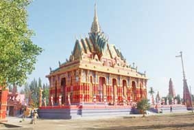 Khánh thành chánh điện chùa Khmer 
lớn nhất Việt Nam