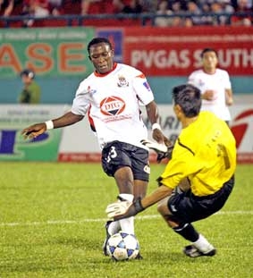 HLV Trần Công Minh tiếp tục thử thách bản lĩnh