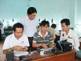 Nên xem lại hiệu quả hoạt động của các trung tâm dạy nghề