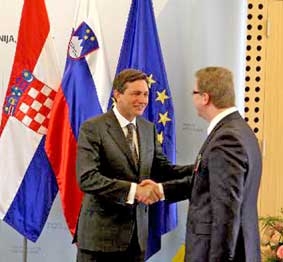 "Kẻ phá bĩnh" Serbia