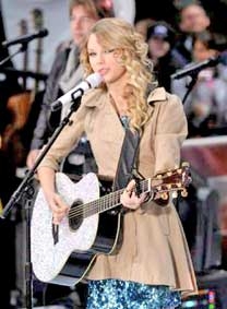 Taylor Swift lập kỷ lục mới
