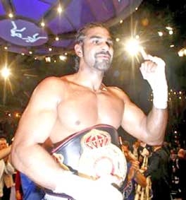 John Ruiz<br>
"Rào cản" của võ sĩ David Haye