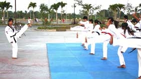"Bông hồng" trên thảm tập Taekwondo