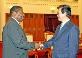 Lãnh đạo Quốc hội và Chính phủ tiếp các vị khách quốc tế