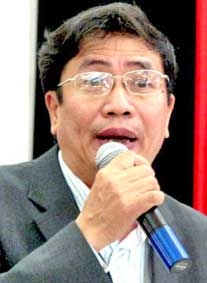 Thi tốt nghiệp THPT, học sinh không nên lệ thuộc vào sách tham khảo