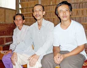 Hoàng Dư đang cần được giúp đỡ!