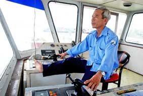 Nhịp sống mới bên bờ sông Hậu