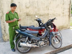 Triệt phá băng trộm xe máy