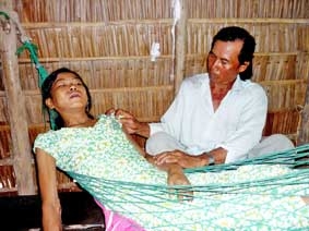 Hãy giúp đỡ chị Bích Tuyền !