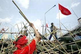 Nội các họp khẩn cấp