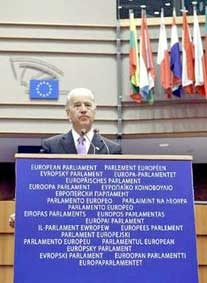 Xung quanh chuyến Âu du của Phó Tổng thống Mỹ Biden