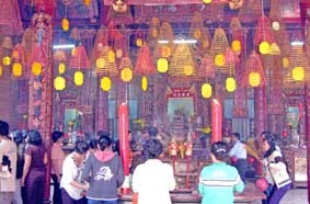 <i>Lễ vía Bà Thiên Hậu </i> <br>
Một nét văn hóa của người Hoa ở Cần Thơ