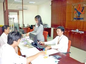 Lãi suất tiền gửi và vay sẽ hợp lý hơn ?