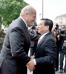 Mở rộng và nâng cao hiệu quả hợp tác Việt Nam - Belarus