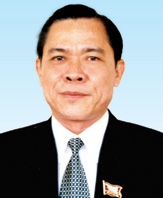 <i>Đồng chí Nguyễn Tấn Quyên, Ủy viên Trung ương Đảng, Bí thư Thành ủy, Trưởng ban Ban Chỉ đạo Cuộc vận động 
“Học tập và làm theo tấm gương đạo đức Hồ Chí Minh” TP Cần Thơ: </i><br> Học tập và làm theo tấm gương đạo đức Hồ Chí Minh, phát huy sức mạnh