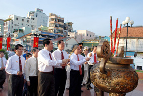 Long trọng tổ chức kỷ niệm 120 năm Ngày sinh Chủ tịch Hồ Chí Minh