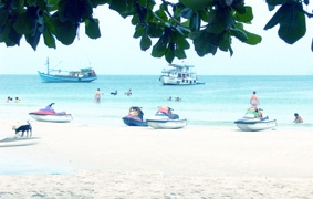 Mở mũi du lịch ra biển