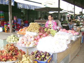 Nguồn cung tăng, giá giảm