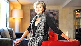 Barbara Kingsolver - nhà văn nữ luôn đấu tranh cho công bằng xã hội