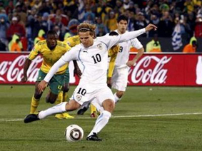 <img hspace=5 src="/img_post/2317/logoworldcup.jpg" align=left border=0>URUGUAY NAM PHI: 3-0<br>Forlan tỏa sáng