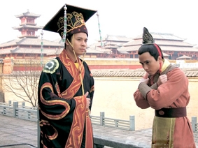 Làm phim lịch sử cần nghiêm túc