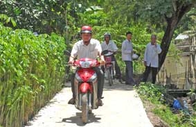 Chọn khâu đột phá, thúc đẩy kinh tế - xã hội phát triển