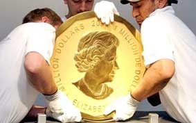 Gần 77 tỉ đồng một đồng tiền vàng