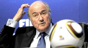 Vì sao bóng đá chậm ứng dụng công nghệ?