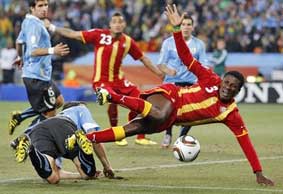 <img hspace=5 src="/img_post/2317/logoworldcup.jpg" align=left border=0>URUGUAY GHANA: 4-2
<br>
<i>Chiến thắng trên chấm 11m
</i>