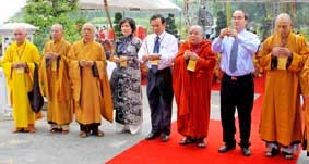 Đại lễ cầu siêu và dâng hương tưởng nhớ các anh hùng liệt sĩ hy sinh trên chiến trường biên giới Tây Nam và Campuchia