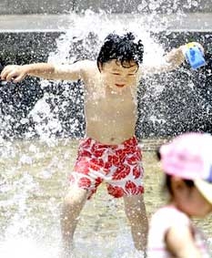Thiên nhiên ngày càng “đỏng đảnh”