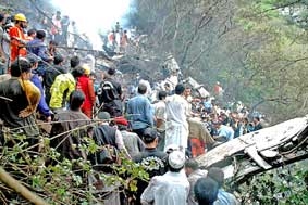 Tai nạn hàng không thảm khốc ở Pakistan, toàn bộ 152 người trên máy bay thiệt mạng