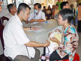 Chia sẻ với những nỗi đau bệnh tật