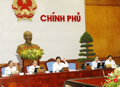 Tập trung ổn định kinh tế vĩ mô 
và kiềm chế lạm phát