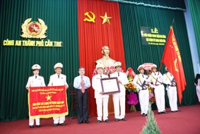 Vang mãi một chiến công