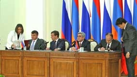Nga kéo dài hiện diện quân sự tại Armenia