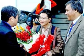 Tự hào tầm cao tri thức
con người Việt Nam